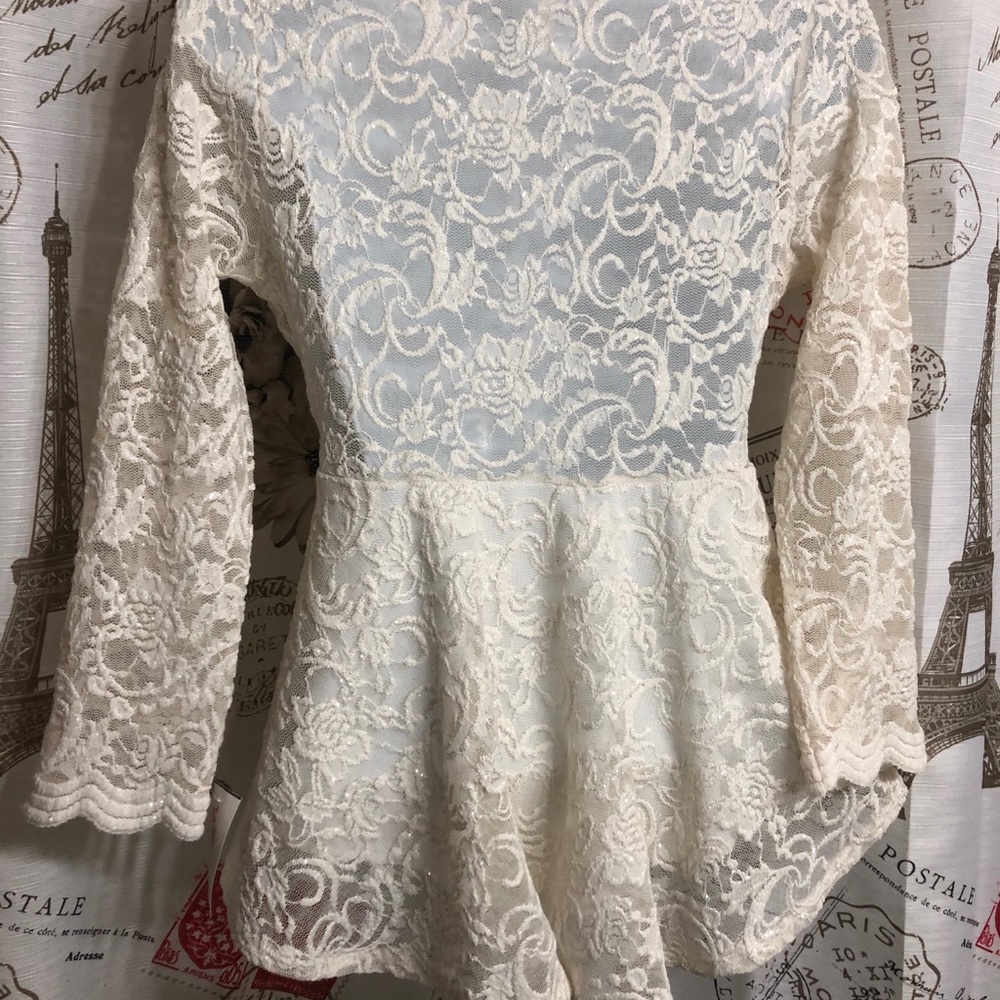 NWT Ivory Sparkling Blouse - Picture 2 of 9